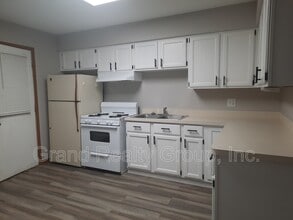 583 Anita Ave in Antioch, IL - Building Photo - Building Photo