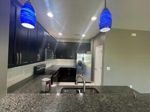 15221 Sunrise Grove Ct in Winter Garden, FL - Building Photo - Building Photo