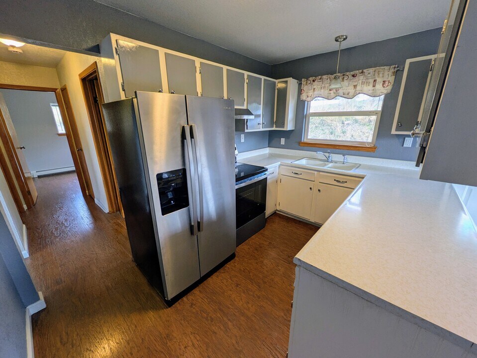 311 High St, Unit 311 High Street (upper) in Palmer Lake, CO - Building Photo