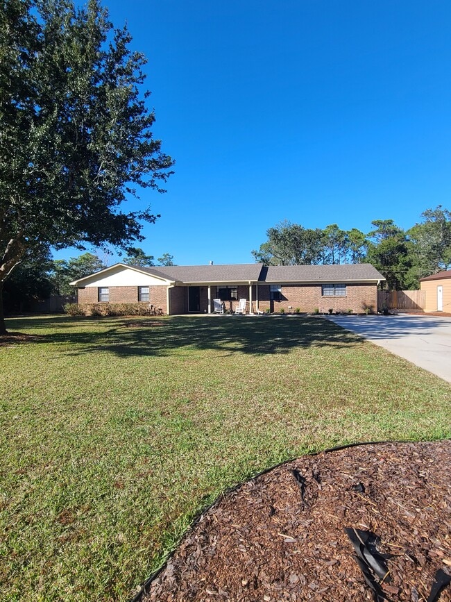 2944 Rosa Del Villa Dr in Gulf Breeze, FL - Building Photo - Building Photo