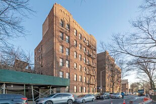 1370 Dr Martin L King Jr Blvd in Bronx, NY - Building Photo