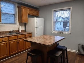 760 Hamilton St, Unit 2nd floor apt. in Harrison, NJ - Building Photo - Building Photo