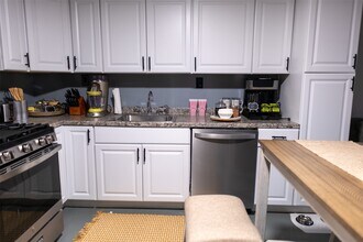 4017 Avenue M in Galveston, TX - Building Photo - Building Photo