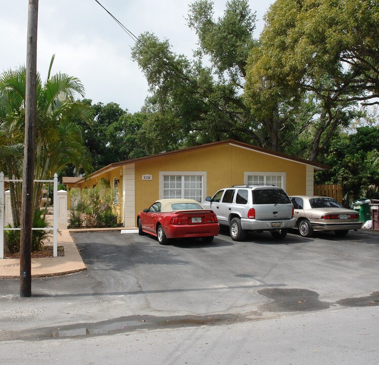 1114-1116 Tequesta St in Fort Lauderdale, FL - Building Photo