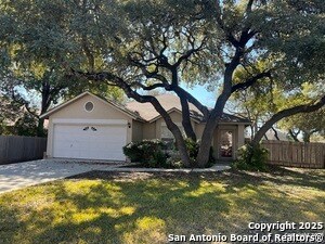 3221 Prichard Pl in Schertz, TX - Building Photo