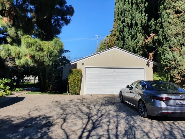 property at 17811 Ludlow St
