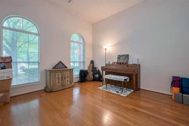 1007 Casting Springs Way