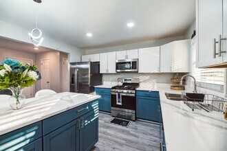 1419 Westmoreland Ave in Charleston, SC - Building Photo - Building Photo