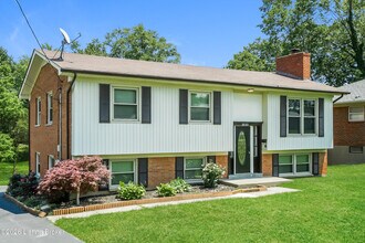 8603 Honor Ave in Louisville, KY - Building Photo - Building Photo