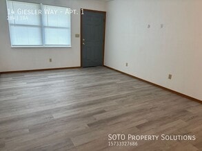 14 Giesler Way in Perryville, MO - Foto de edificio - Building Photo