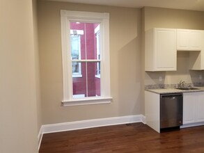 620 6th Ave-Unit -2B in Dayton, KY - Building Photo - Building Photo