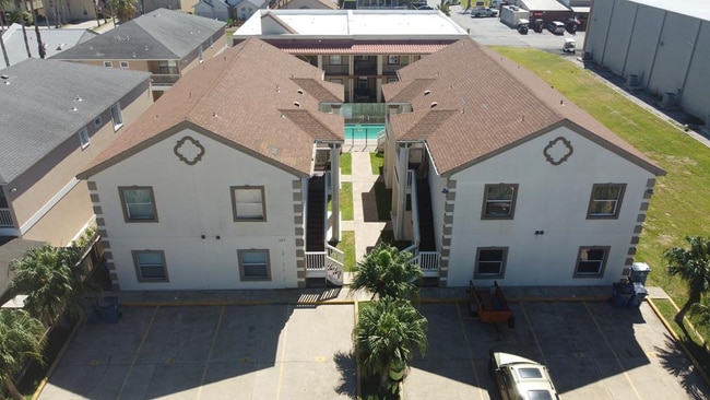 property at 107 E Bahama St