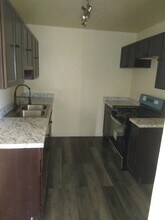 430 N Chester Ave in Pasadena, CA - Building Photo - Building Photo