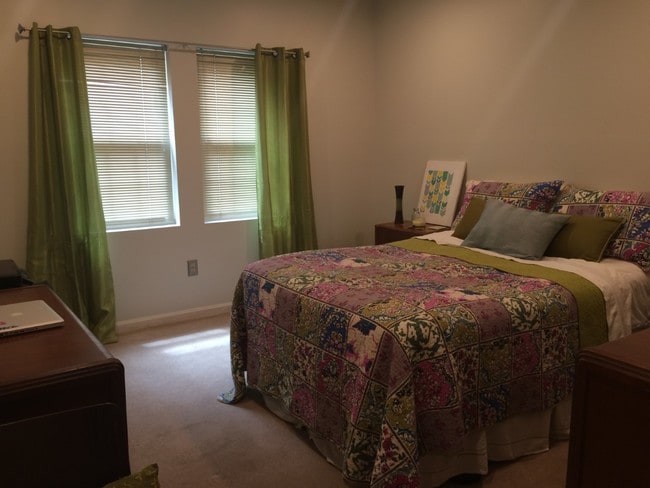 1900 Key Blvd, Unit 462 in Arlington, VA - Building Photo - Building Photo