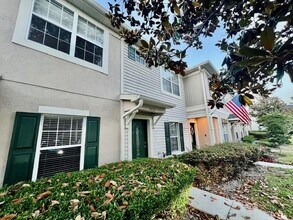 15635 Stable Run Dr in Spring Hill, FL - Building Photo - Building Photo
