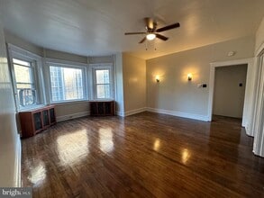 451 Main St in Schwenksville, PA - Building Photo - Building Photo