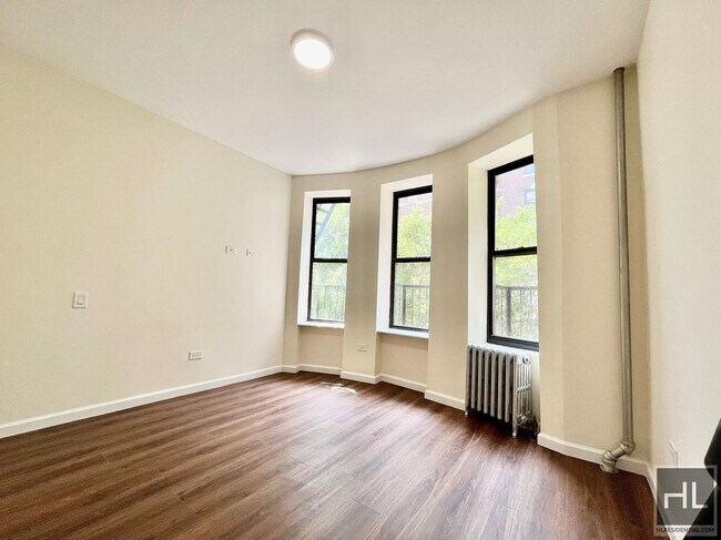 East 12th Street in New York, NY - Building Photo - Building Photo