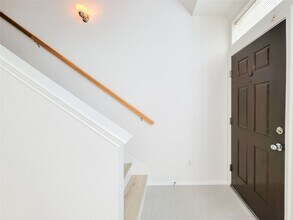 75 Dennis St in Houston, TX - Building Photo - Building Photo