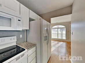 2313 Canvasback Dr in Indianapolis, IN - Building Photo - Building Photo