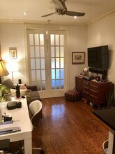 Avenue B in New York, NY - Building Photo - Building Photo