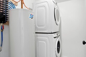 1338 N 15th St in Philadelphia, PA - Foto de edificio - Building Photo