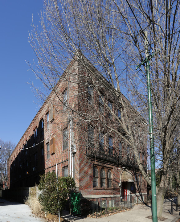 Raleigh Apartments in Philadelphia, PA - Building Photo