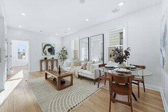 23 Randolph Ave in Jersey City, NJ - Building Photo - Building Photo