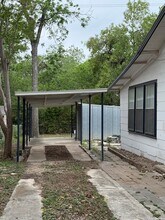 901 Ripley Ave in San Antonio, TX - Building Photo - Building Photo