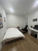10 Mount Hood Rd, Unit 2 in Boston, MA - Building Photo - Building Photo