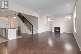 405 Ventoux Ave in Ottawa, ON - Building Photo - Building Photo
