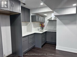 1174 Enchanted Crescent in Pickering, ON - Building Photo - Building Photo