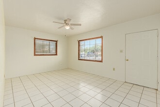 2823 W Keim Dr in Phoenix, AZ - Building Photo - Building Photo