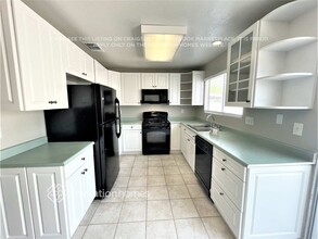 358 Cavalla St in Henderson, NV - Building Photo - Building Photo