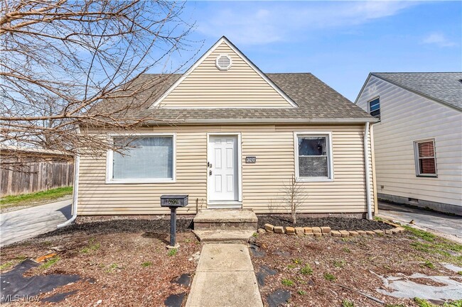 property at 12920 Leeila Ave