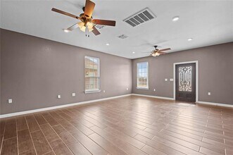 10437 Brangus Dr in Crowley, TX - Building Photo - Building Photo