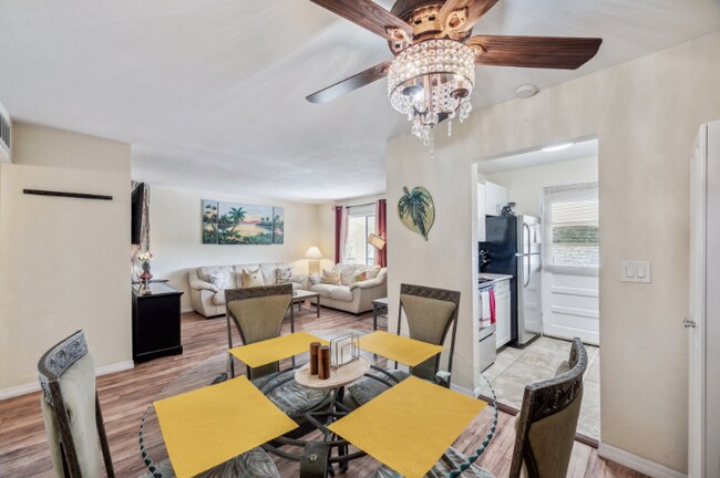 2 N Fernwood Ave in Clearwater, FL - Building Photo - Building Photo