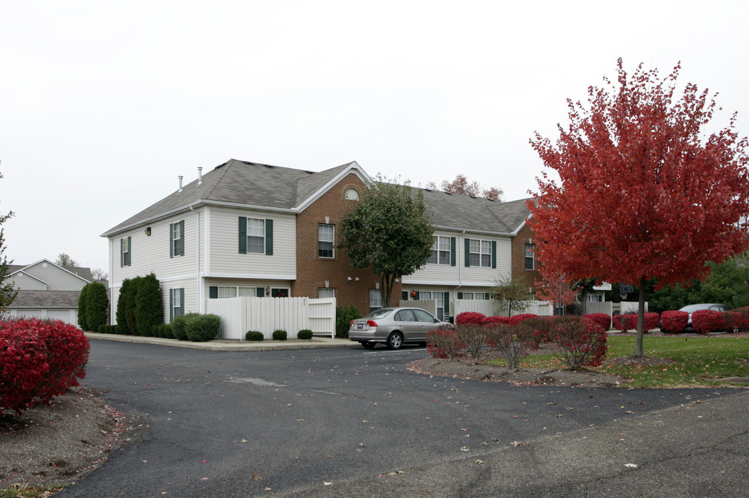 Thornton Place in Canton, OH - Building Photo