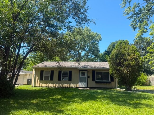 property at 3932 Bennett Dr