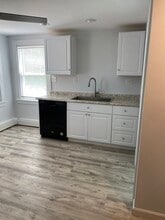 27 Jefferson St in Taunton, MA - Foto de edificio - Building Photo