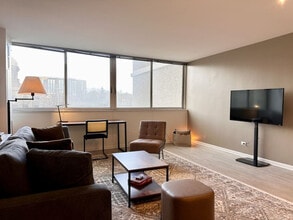 901 S Ashland Ave in Chicago, IL - Building Photo - Building Photo