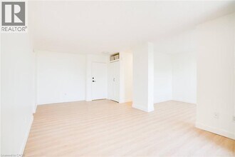 90 Ling Rd in Toronto, ON - Building Photo - Building Photo