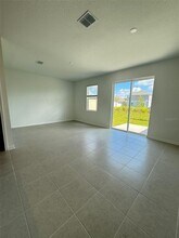 2633 Skyline Lp in Kissimmee, FL - Building Photo - Building Photo