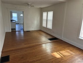 225 Marlborough Rd in Syracuse, NY - Building Photo - Building Photo