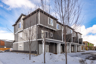 25 Cornerstone Rd NE in Calgary, AB - Building Photo - Building Photo