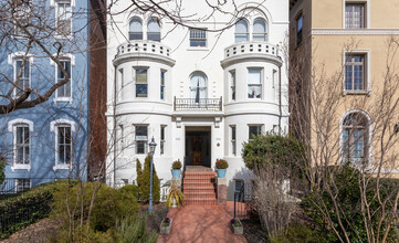 308 E Capitol St NE in Washington, DC - Building Photo - Building Photo