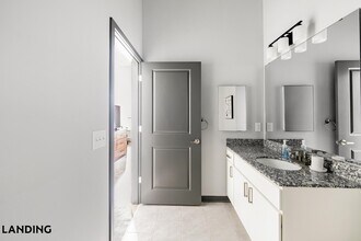 8511 Myslak Wy, Unit 8505-109 in Pensacola, FL - Building Photo - Building Photo