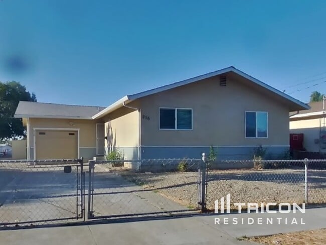 property at 916 Jacobsen St
