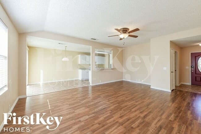 1525 Heritage Blvd in Glenn Heights, TX - Building Photo - Building Photo