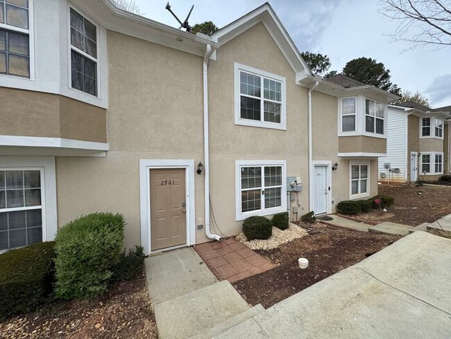 2961 Fields Dr in Stonecrest, GA - Building Photo - Building Photo