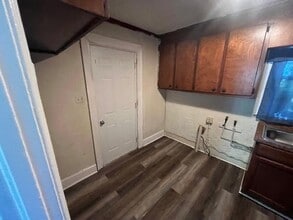 812 Rhem St in Kinston, NC - Building Photo - Building Photo